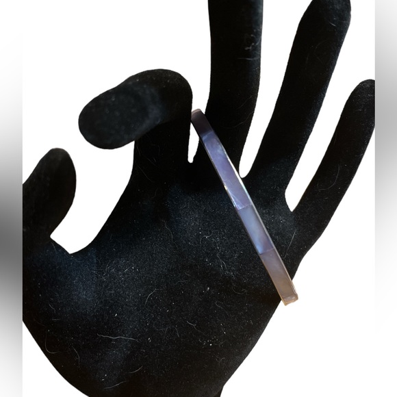 Vintage Jewelry - Purple MOP Silver Toned Bracelet